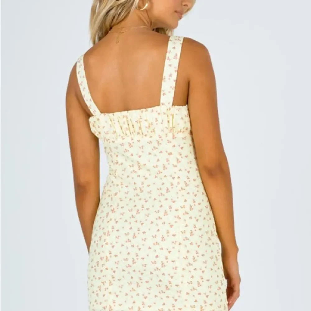 Princess Polly Freya Yellow Floral Mini Dress – Size 8 – Cottagecore Vibes - Picture 2 of 5